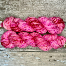 Load image into Gallery viewer, Guava Aran, soft superwash merino yarn