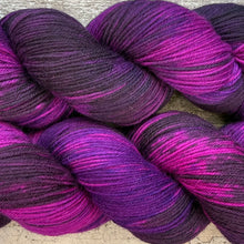 Load image into Gallery viewer, Black Tulip, easy care non-superwash merino 4ply yarn