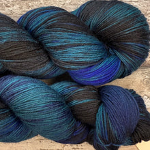 Load image into Gallery viewer, Teal Ocean, merino nylon sock yarn