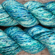 Load image into Gallery viewer, Icicles DK, merino nylon yarn