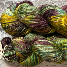 Load image into Gallery viewer, Horse Chestnut, merino mermaid sparkle sock yarn