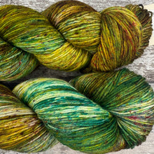 Load image into Gallery viewer, Christmas Rose, merino nylon sock yarn