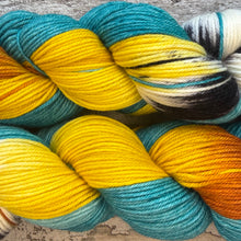 Load image into Gallery viewer, (April) European Bee Eater DK, merino nylon yarn