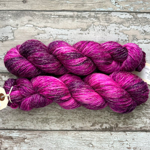 Dianthus “Pink Kisses”, merino pima cotton 4ply yarn