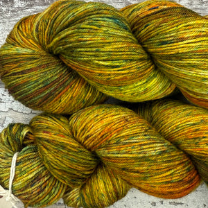 Cute Leaf Season, merino nylon sock yarn