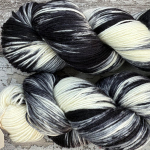 Silver Bengal Cat, merino nylon sock yarn