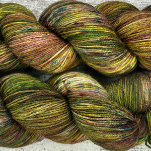 Speckled Horse Chestnut, merino nylon sock yarn