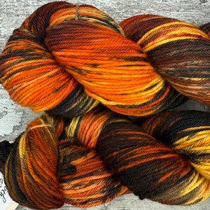 Bengal Cat DK, merino nylon yarn