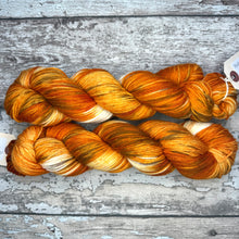 Load image into Gallery viewer, Ginger Tabby Cat DK, merino nylon yarn