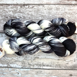 Silver Bengal Cat, merino nylon sock yarn