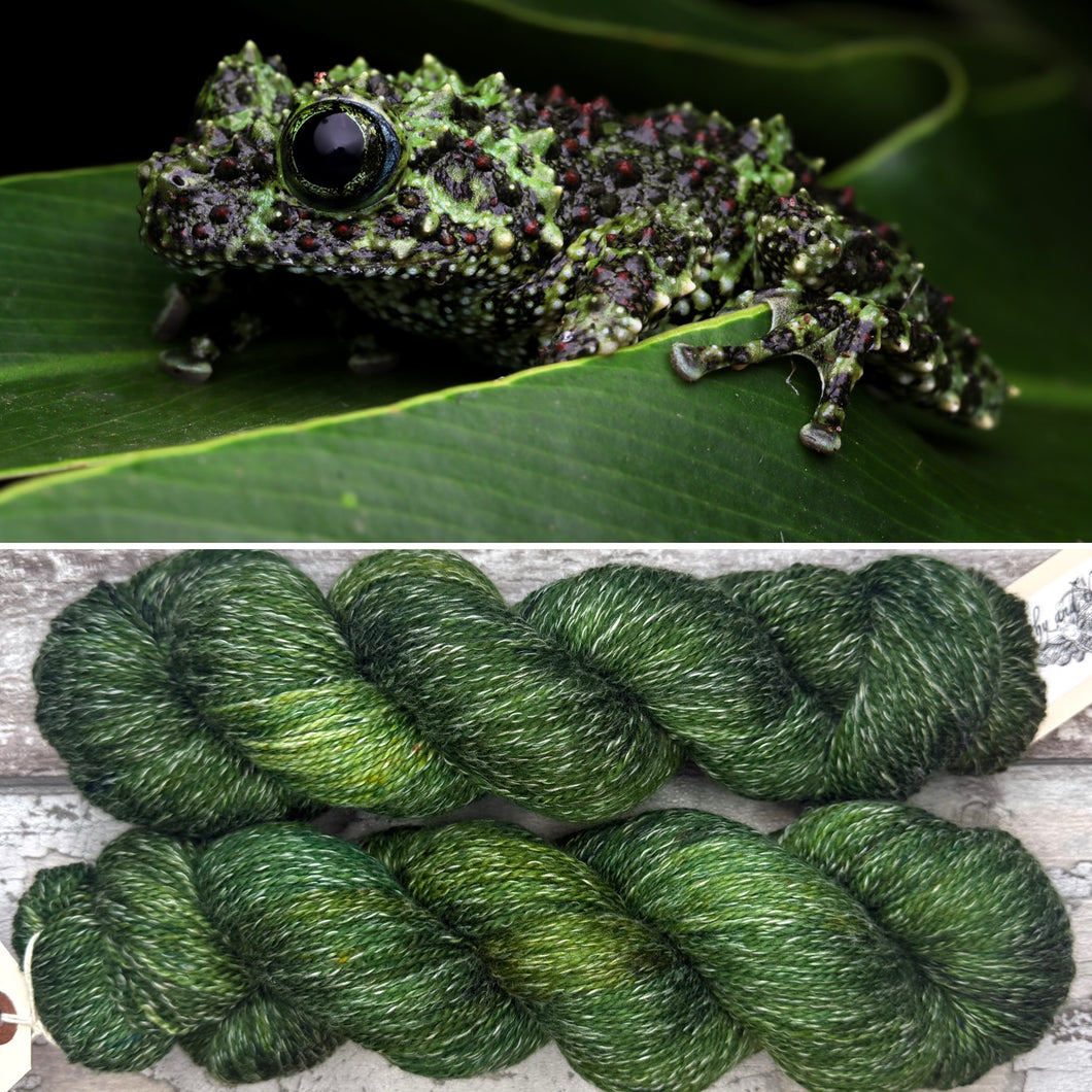 Mossy Frog, merino pima cotton 4ply yarn