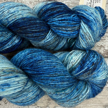 Load image into Gallery viewer, Turquoise Elfcup, British Fungi Bluefaced Leicester