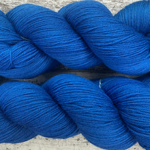 Load image into Gallery viewer, Tropical Ocean, merino nylon sock yarn