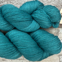 Load image into Gallery viewer, Tidal Teal, merino nylon sock yarn