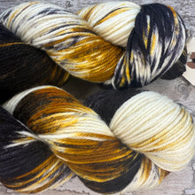 Load image into Gallery viewer, Calico Cat DK, merino nylon yarn
