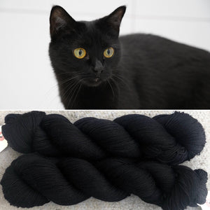 Black Cat aran, soft merino yarn