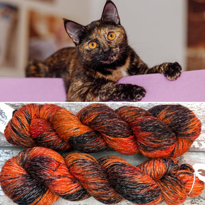 Tortoiseshell Cat, merino pima cotton yarn