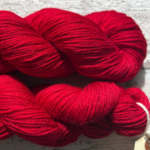 Rosehip DK, merino nylon yarn