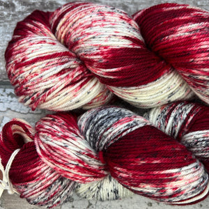 Winter Berries DK, merino nylon yarn