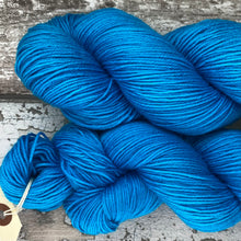 Load image into Gallery viewer, Cyan Sea, merino nylon sock yarn in turquoise blue